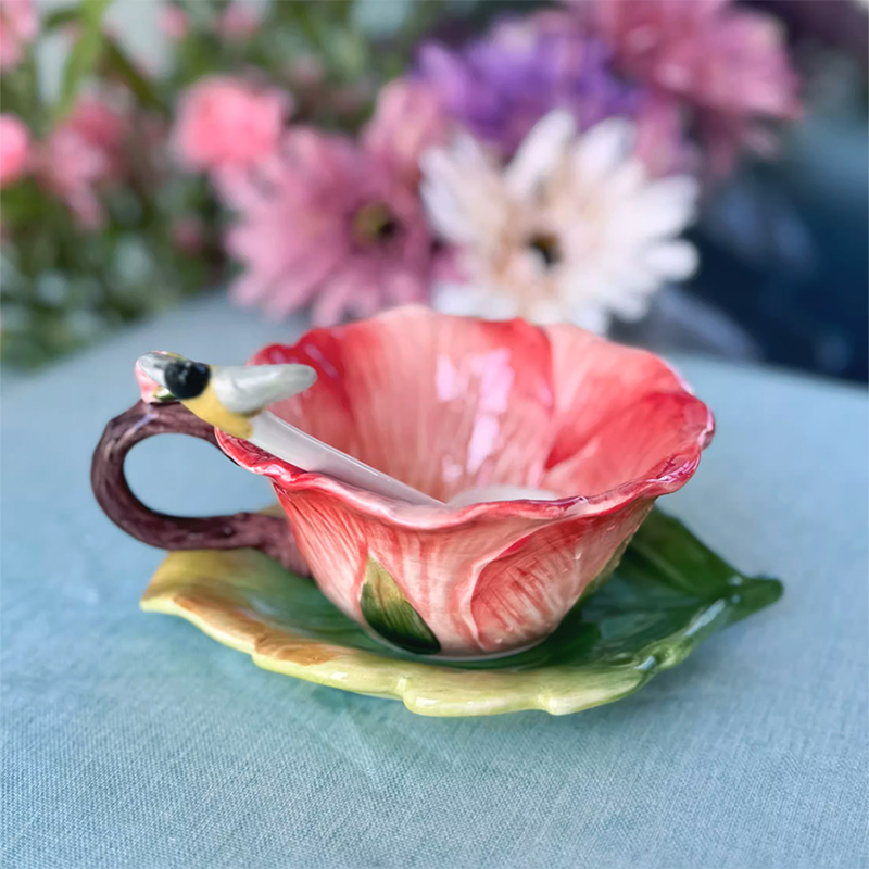 Coffee Or Tea Please - كوب قهوة على شكل زهرة من