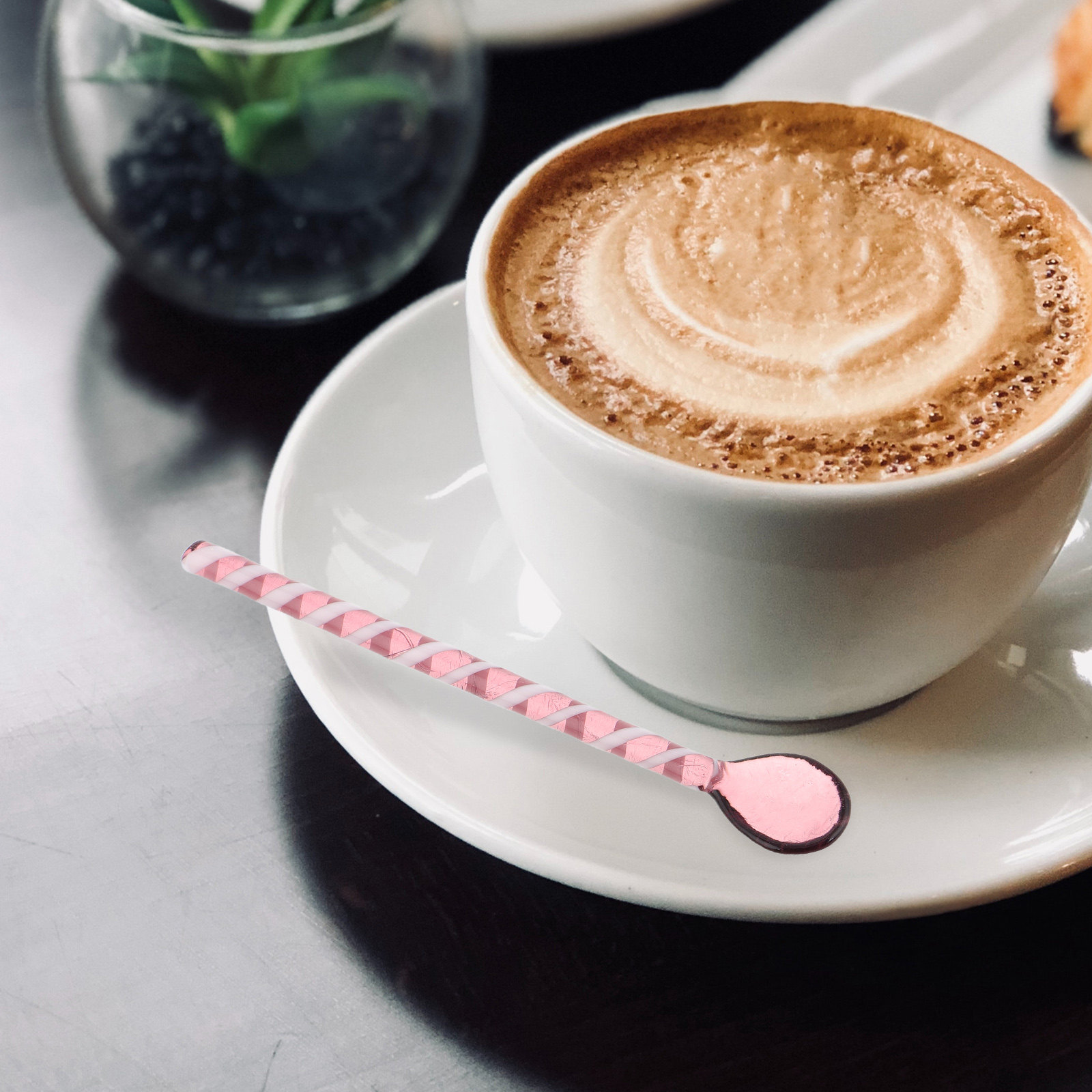 طقم ملاعق زجاجية حلزونية ملونة - مراجعة Coffee Jelly Tea وسعره