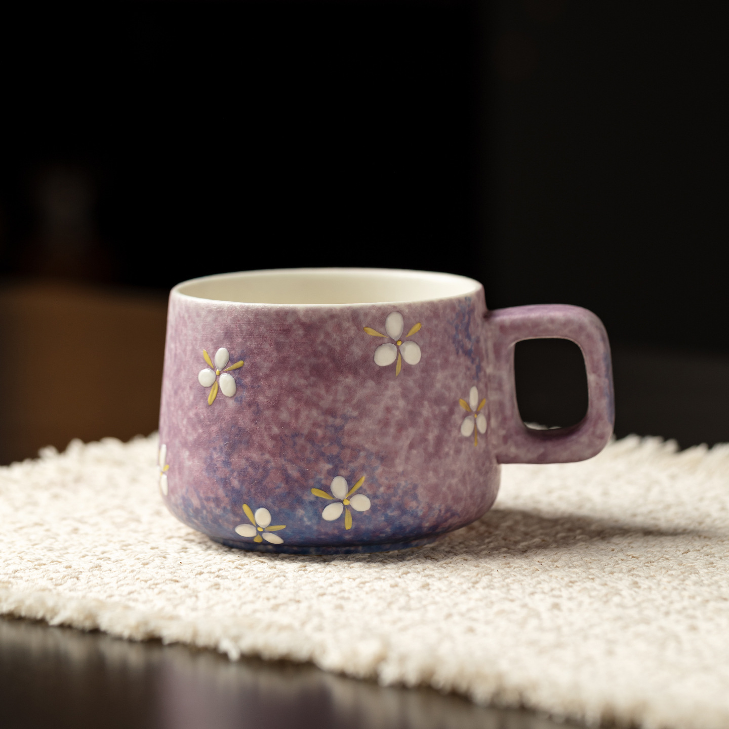 كوب سيراميك مرسوم يدويًا بتدرج - مراجعة Coffee Tea Brew وسعره